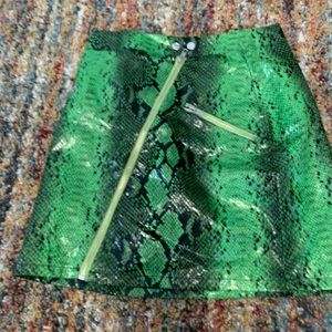 Snake Skirt Black / Green